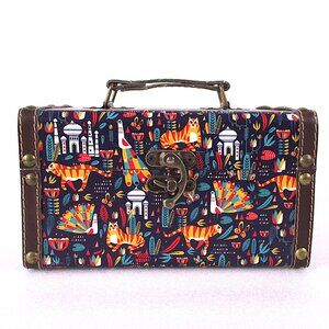 CHUMBAK "VINTAGE MARKET" TRAIN CASE